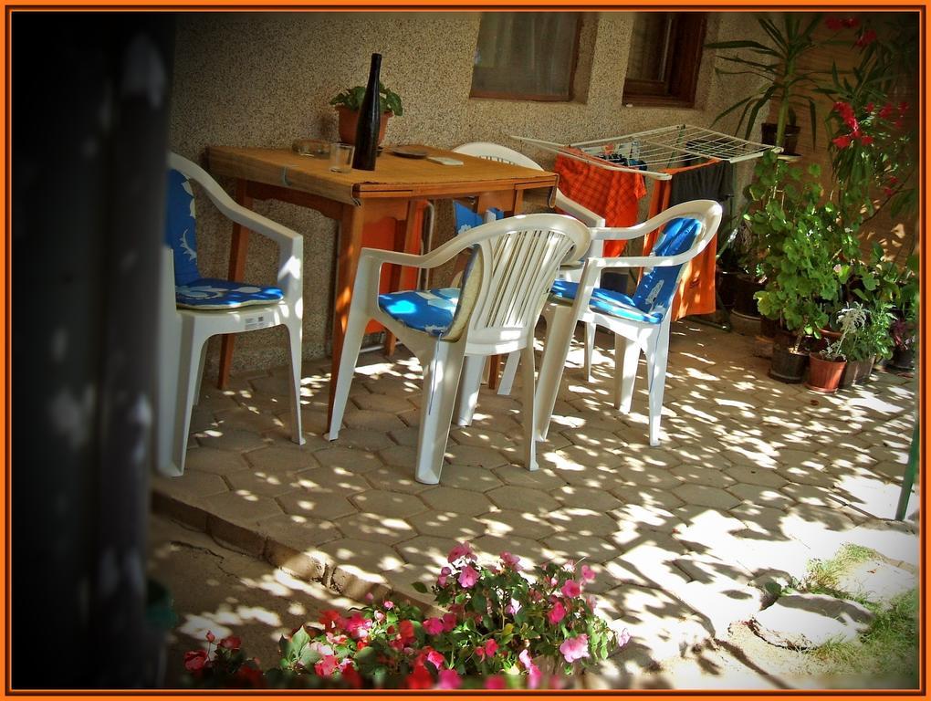 Zura Apartments Ohrid Szoba fotó