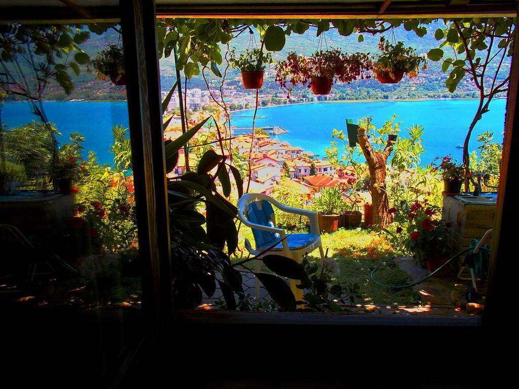 Zura Apartments Ohrid Szoba fotó