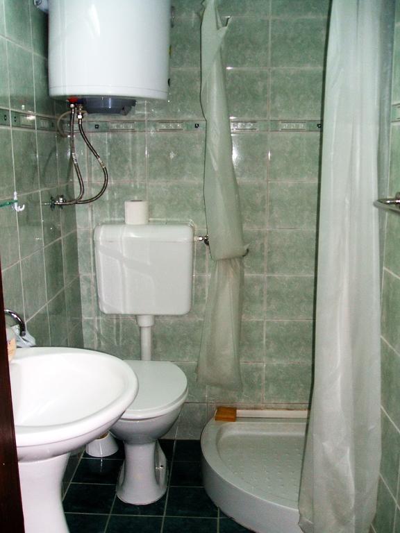Zura Apartments Ohrid Szoba fotó